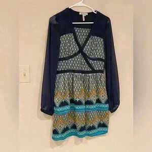 BCBGeneration Crepe & Chiffon Dress size 8
